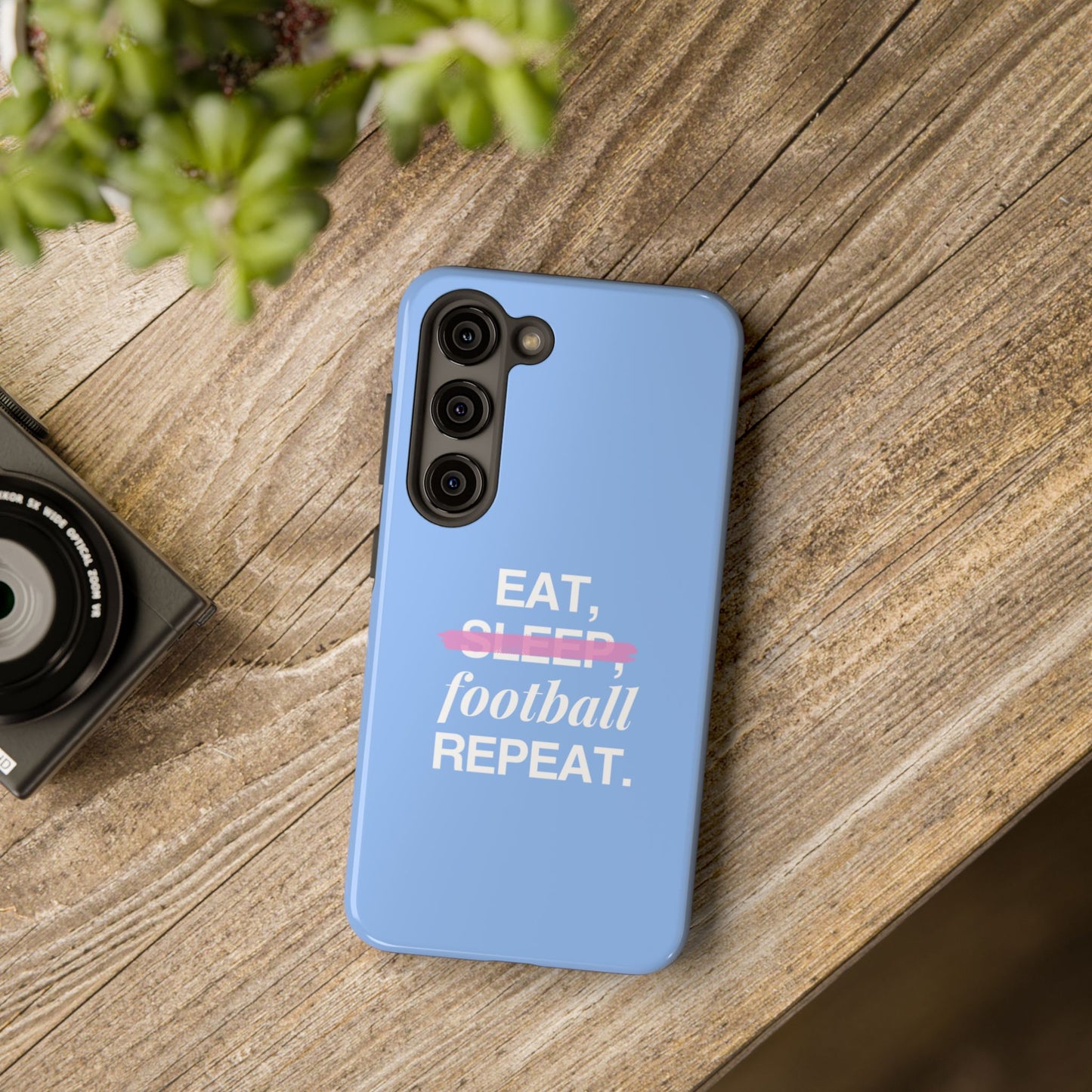 Funda para teléfono con frase motivadora "Eat, football, repeat"- Resistente a impactos